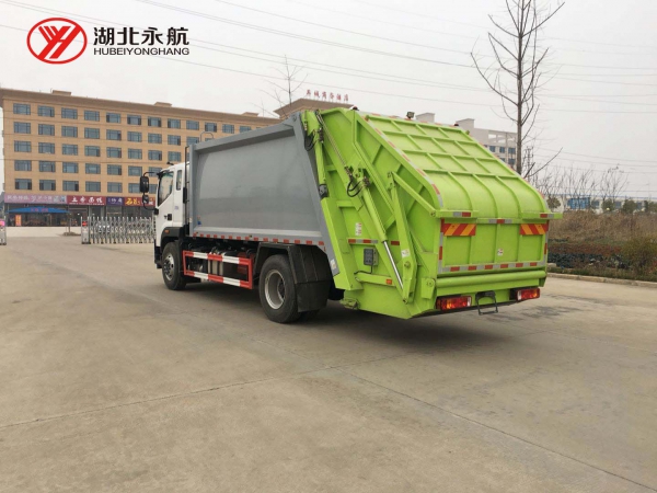 福田欧马可12方压缩式垃圾车