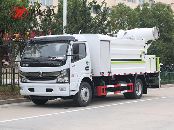 东风凯普特抑尘车(方箱)