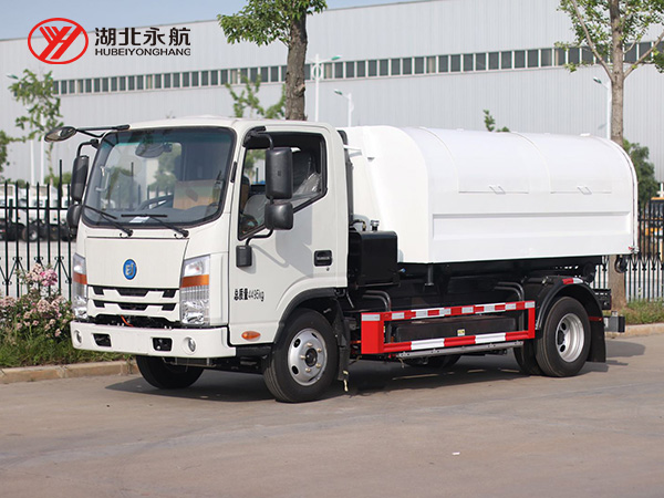 德力纯电动钩臂垃圾车