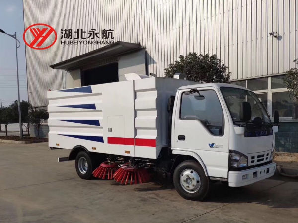 庆铃五十铃扫路车