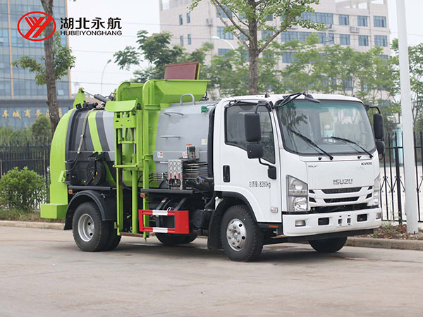 庆铃五十铃700P餐厨垃圾车