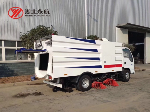 庆铃五十铃扫路车