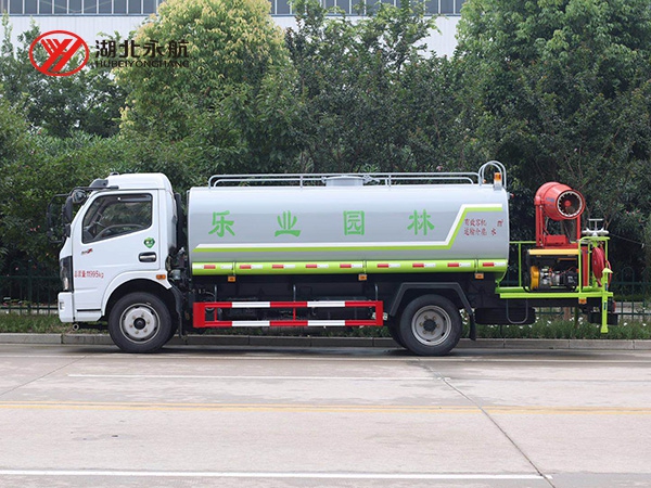 东风凯普特抑尘车(圆罐)