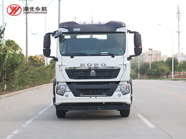 重汽HOWO钩臂垃圾车