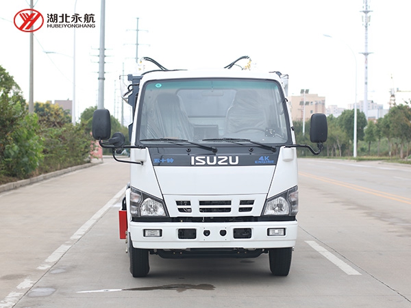 庆铃五十铃高位自装卸式垃圾车