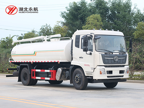 东风天锦吸粪车