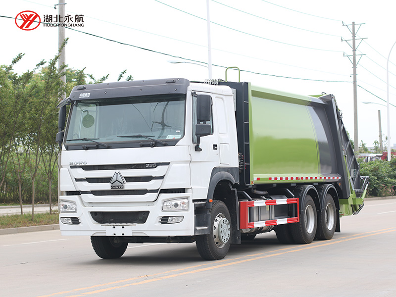 重汽豪沃后双桥20方压缩式垃圾车