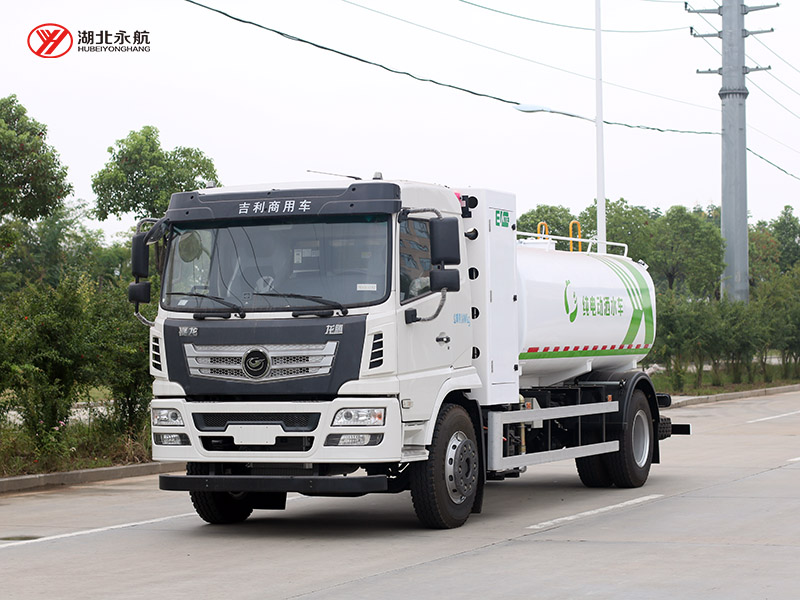 吉利龙腾纯电动洒水车