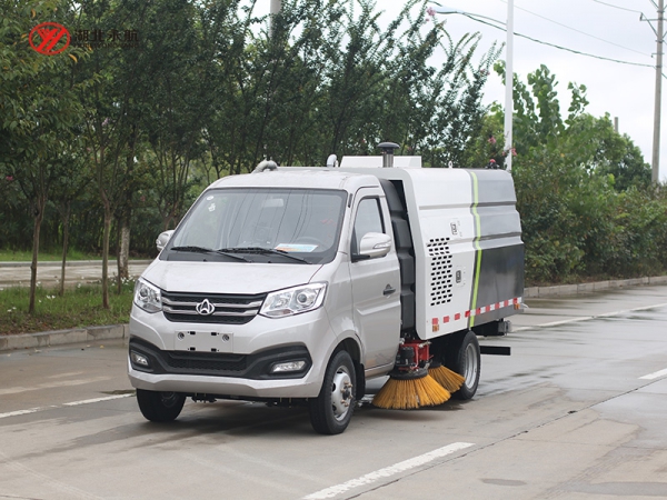 长安扫路车