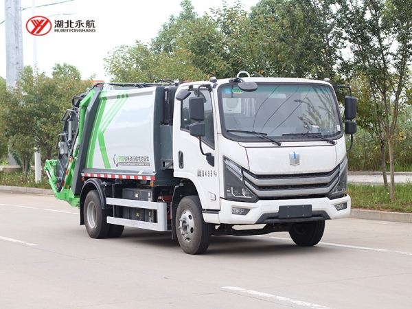 远程纯电动6方压缩式垃圾车