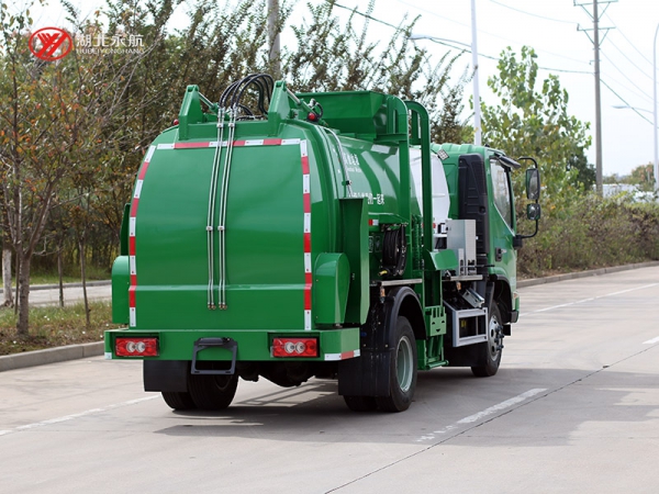 福田欧马可餐厨垃圾车