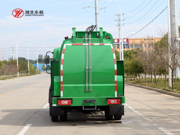 福田欧马可餐厨垃圾车