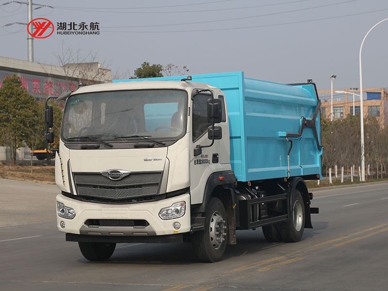 福田领航对接垃圾车