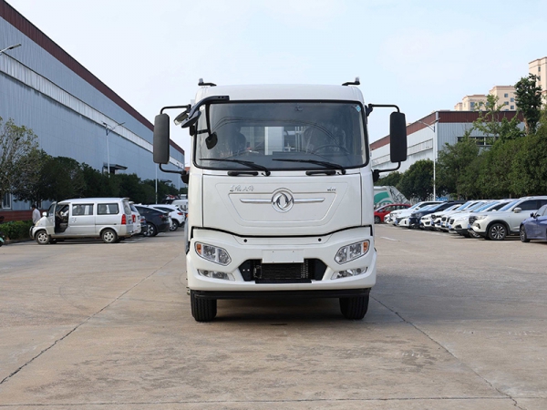 东风天锦纯电动压缩垃圾车