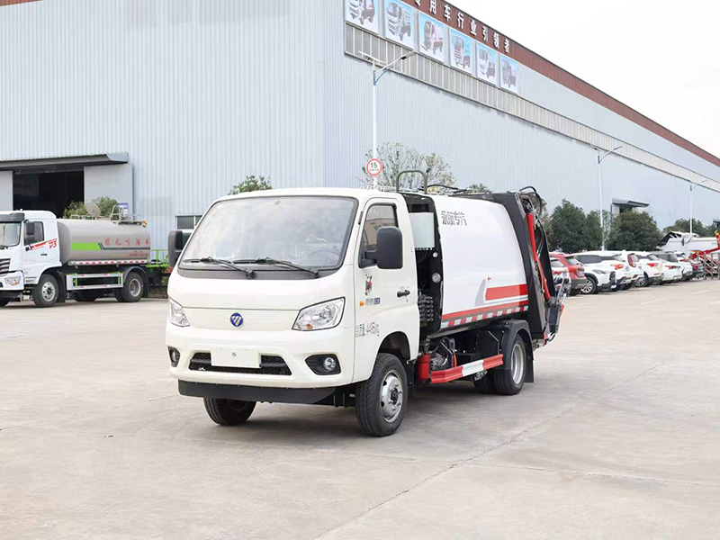 福田祥菱纯电动压缩垃圾车
