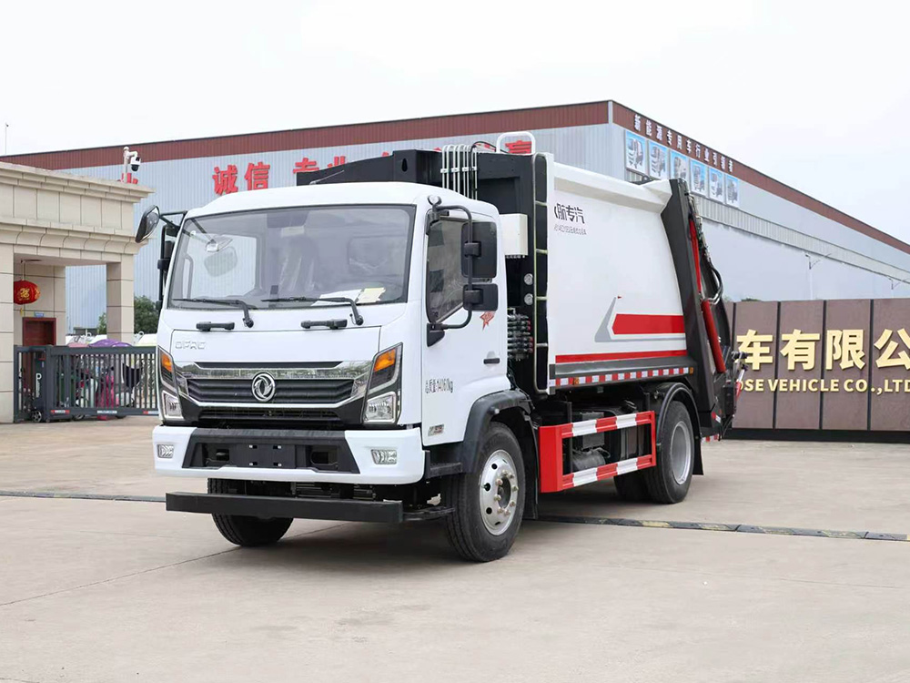 东风压缩垃圾车