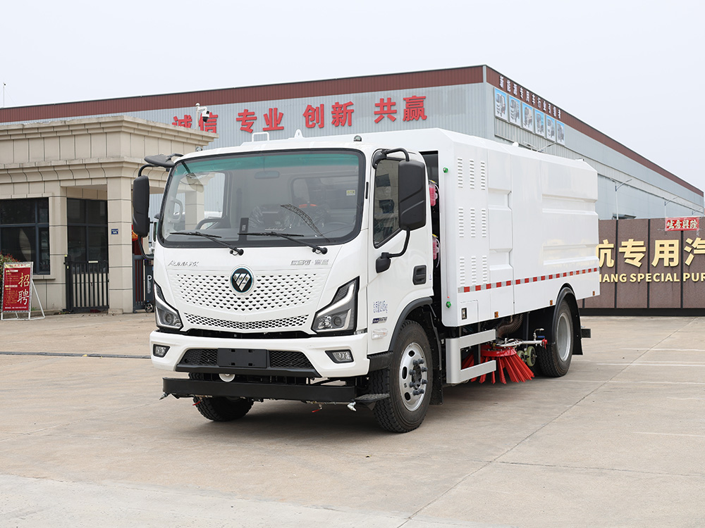 福田欧马可纯电动洗扫车