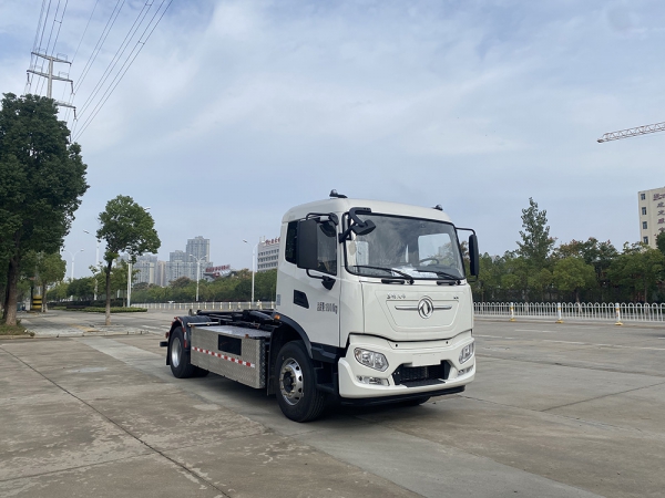 东风天锦18T电动钩臂车