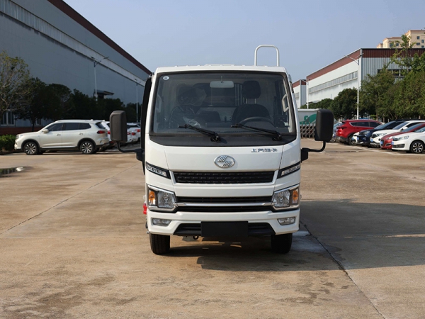 跃进纯电动蓝牌4.5方压缩垃圾车
