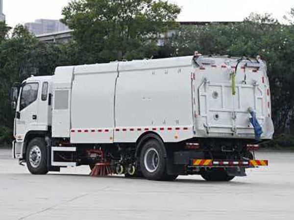 YHA5180TXSJLBEV电动洗扫车